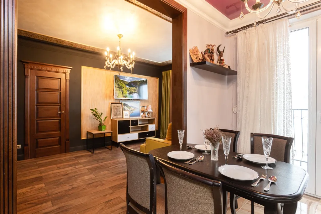 Квартира Квартира Уютная евро трешка в стиле барроко — Калининград