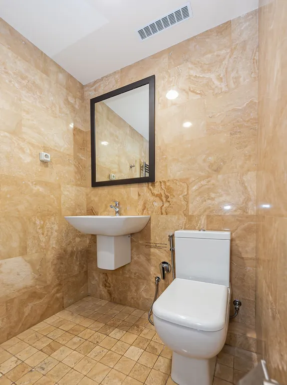 Студия в новом доме с консьержем в самом сердце города