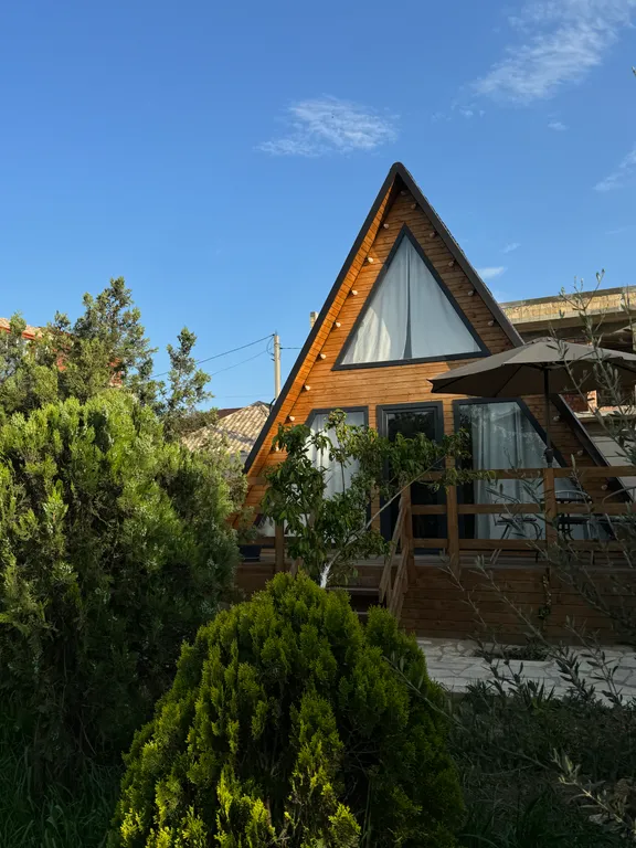 Коттедж на берегу моря — аренда посуточно в Хазар