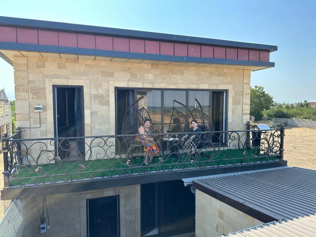 Коттеджи у моря