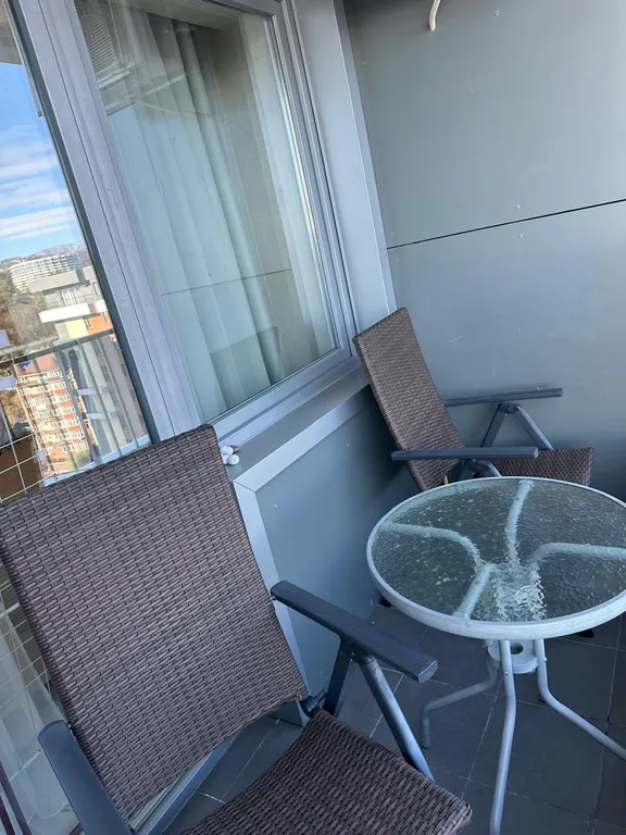 Студия с видом на море