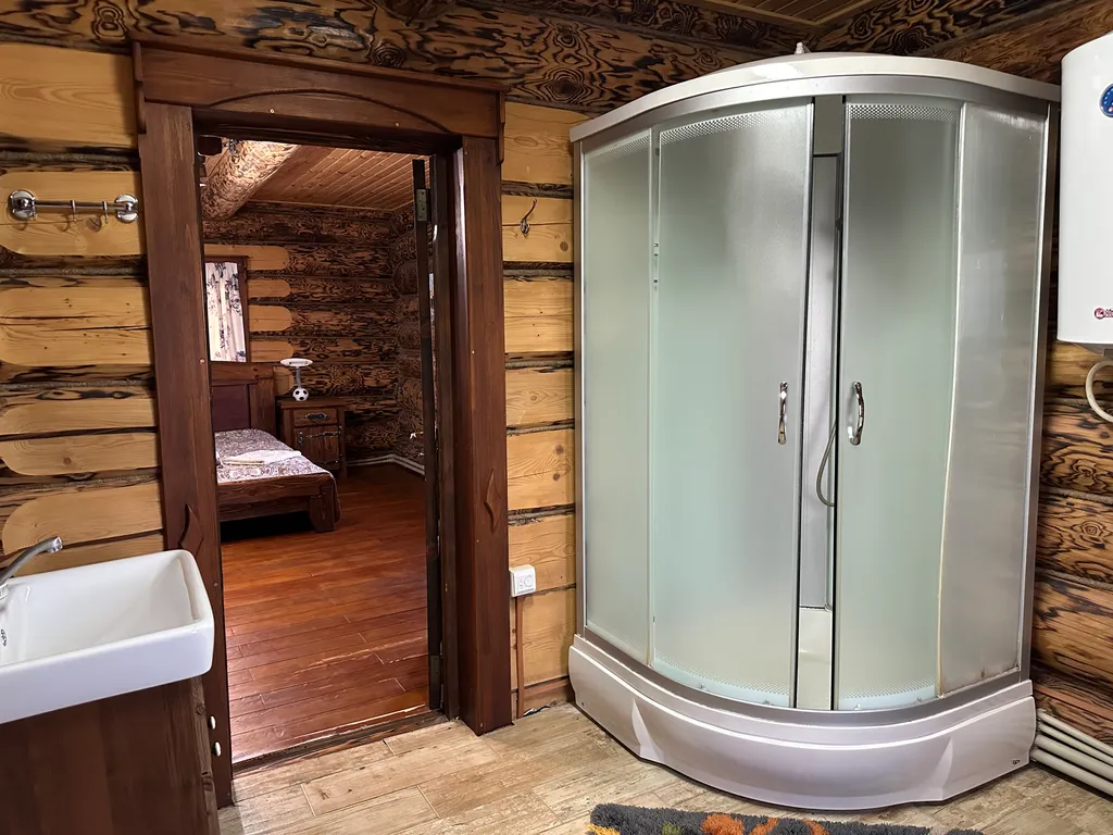 Дом на берегу озера Селигер D12