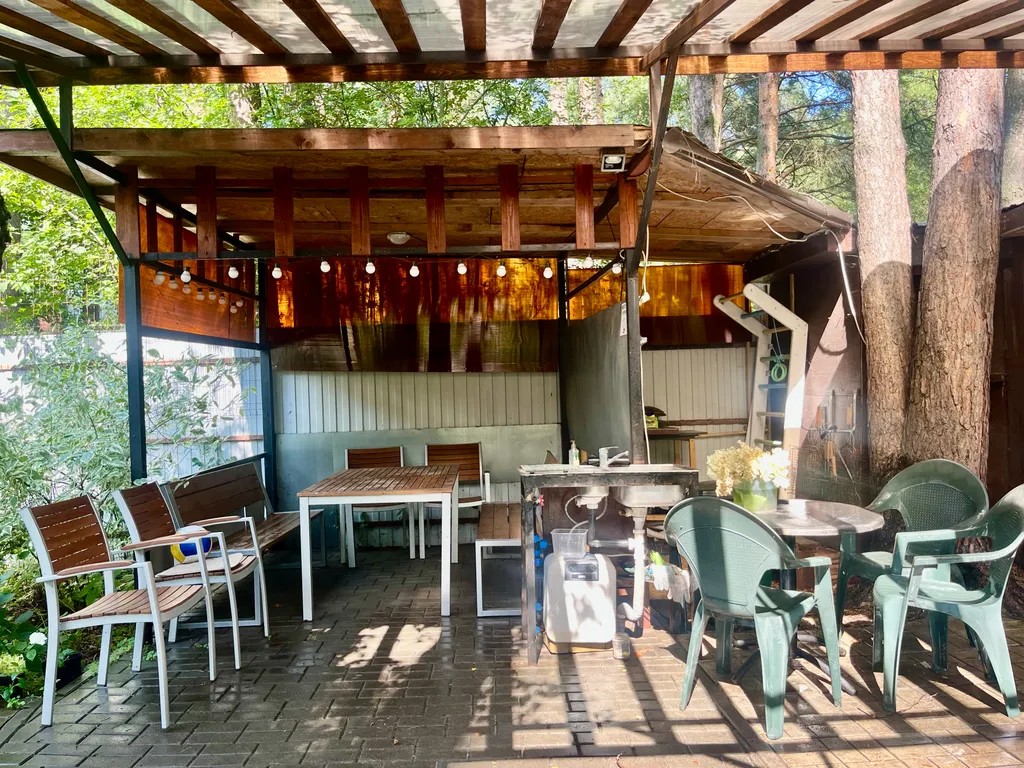 Дом в Шмеленках с гортензиями