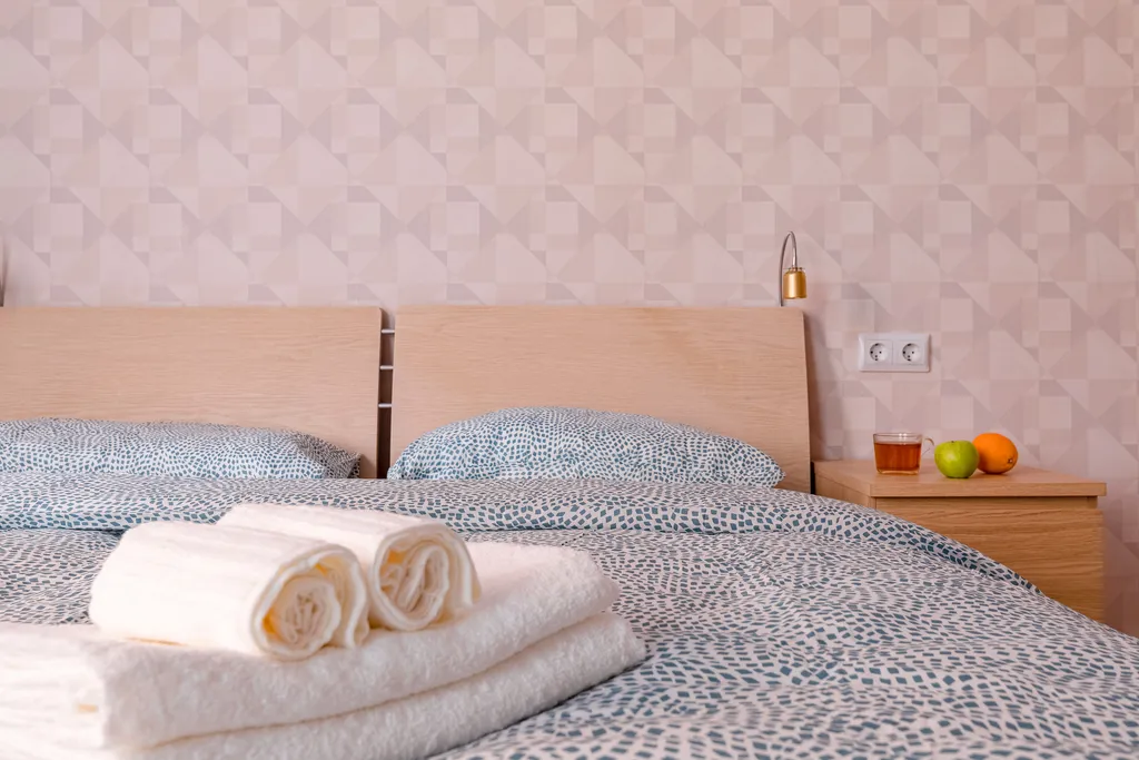 J&N Apartments Однокомнатные апартаменты с балконом