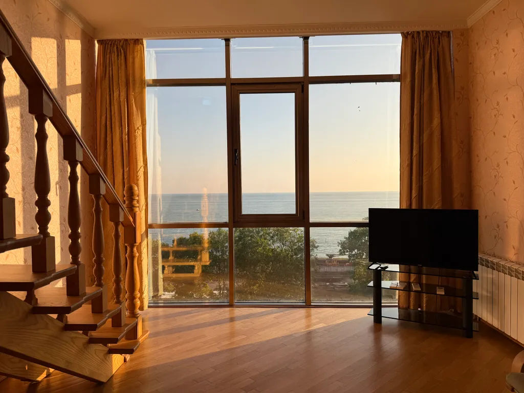 Квартира Двухэтажная квартира с панорамным видом на море — Лазаревское