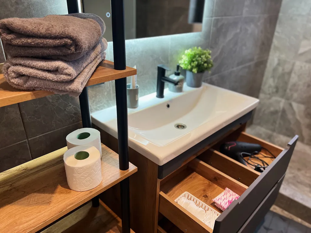 Стильный новый и просторный дом у горнолыжного курорта