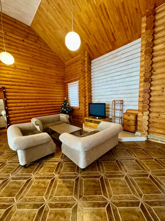 Дом Изумитель 1