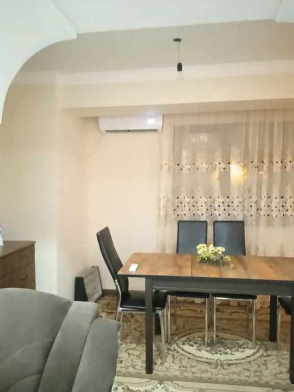 Квартира Двухкомнатная квартира, до моря 5 мин — Сухум