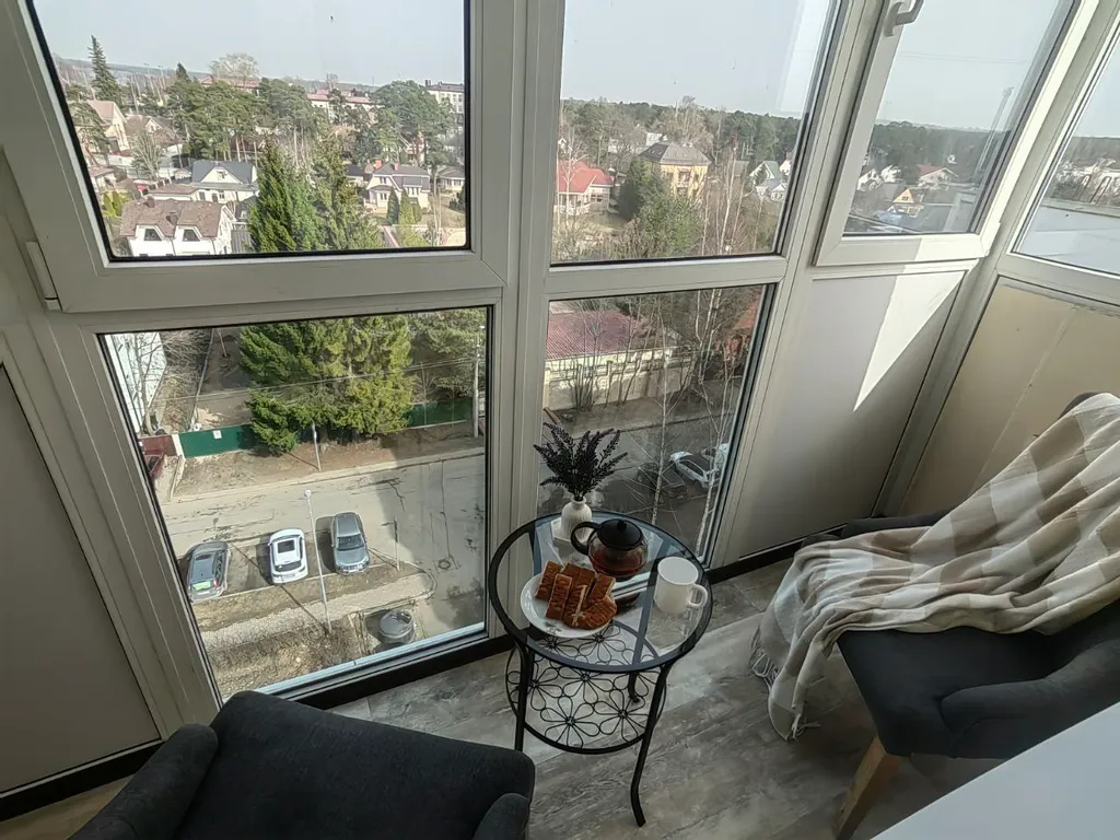 Уютная евродвушка с большой лоджией