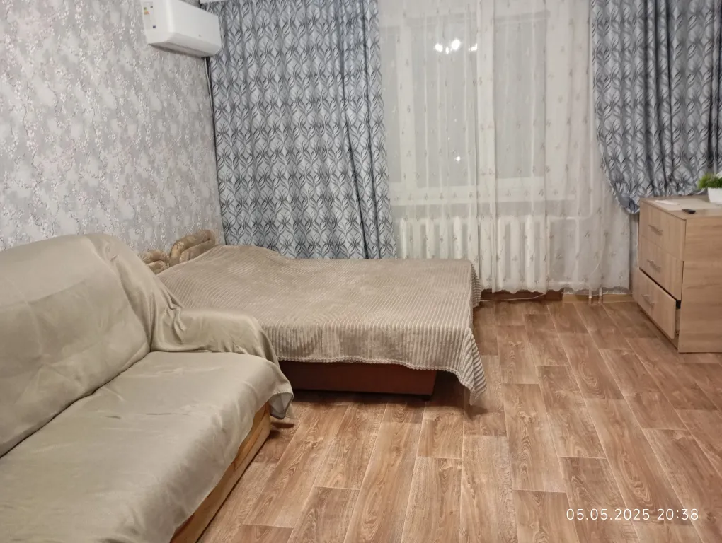 Центр - квартира. Горы, море, крепость