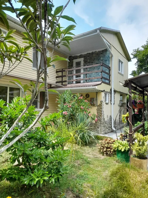 Дом с видом на горы