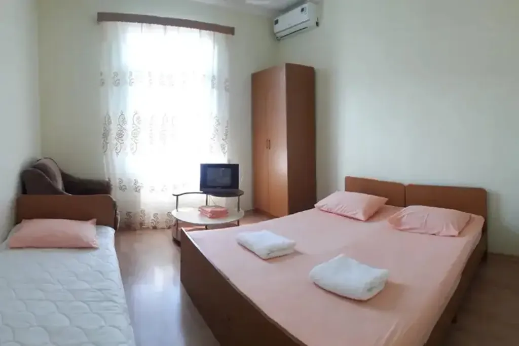 Квартира Комната — Гагра