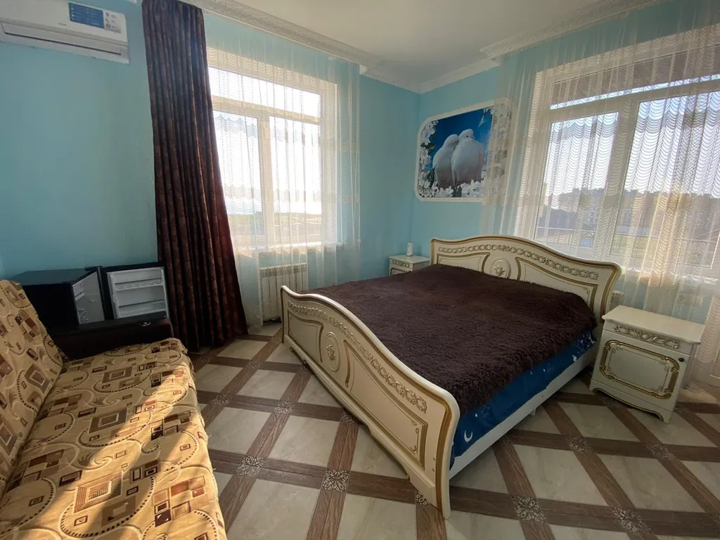 Квартира Апартаменты улучшенный Люкс с балконом с видом на море — Анапа