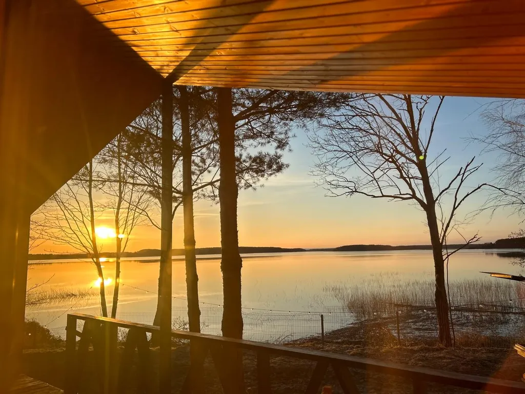 Новый дом на озере Селигер в деревне Заполёк