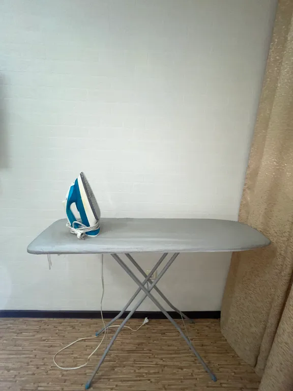 Уютная, чистая 1-комнатная квартира с большой кухней