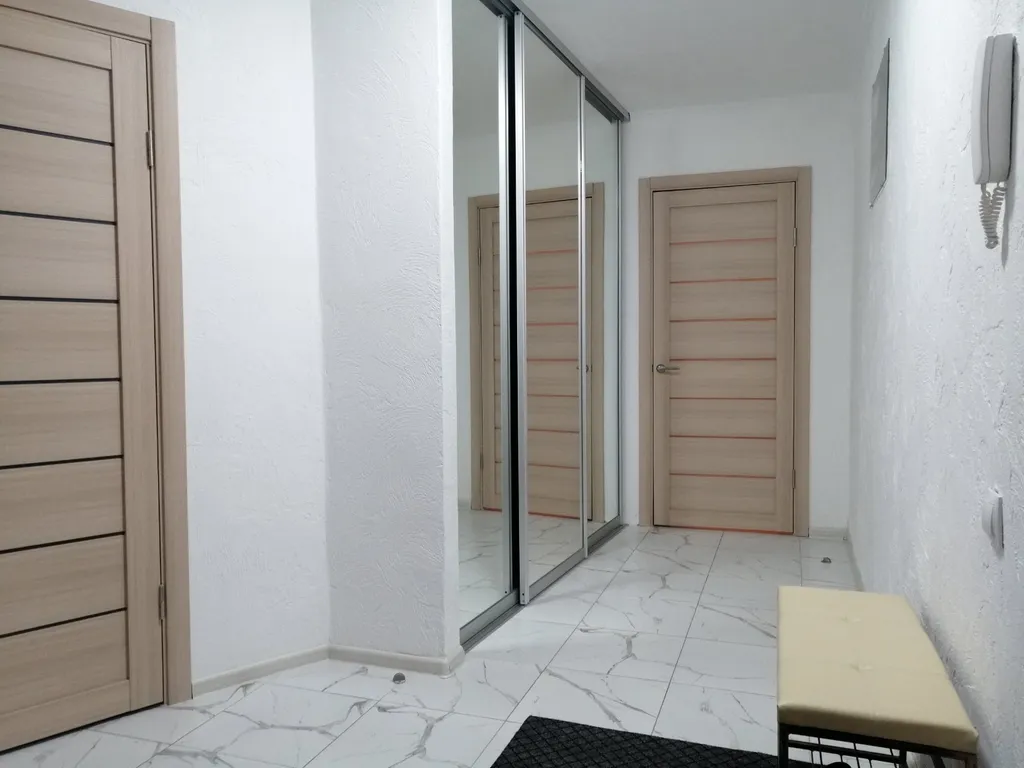 Апартаменты в центре с видом на город