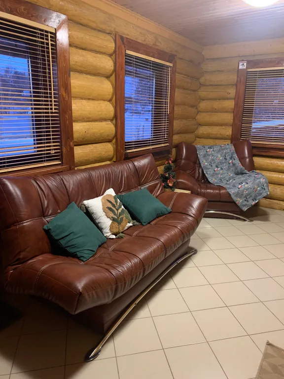 Аквамарин - гостевой комплекс с подогреваемым бассейном