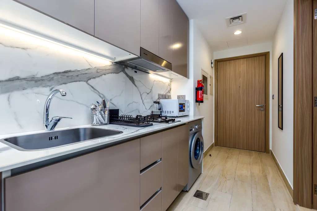 Уютная квартира Азизи-Ривьера 1-311