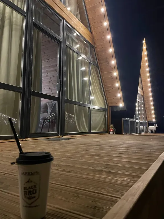 А-фрейм 1 с видом на горы и лес