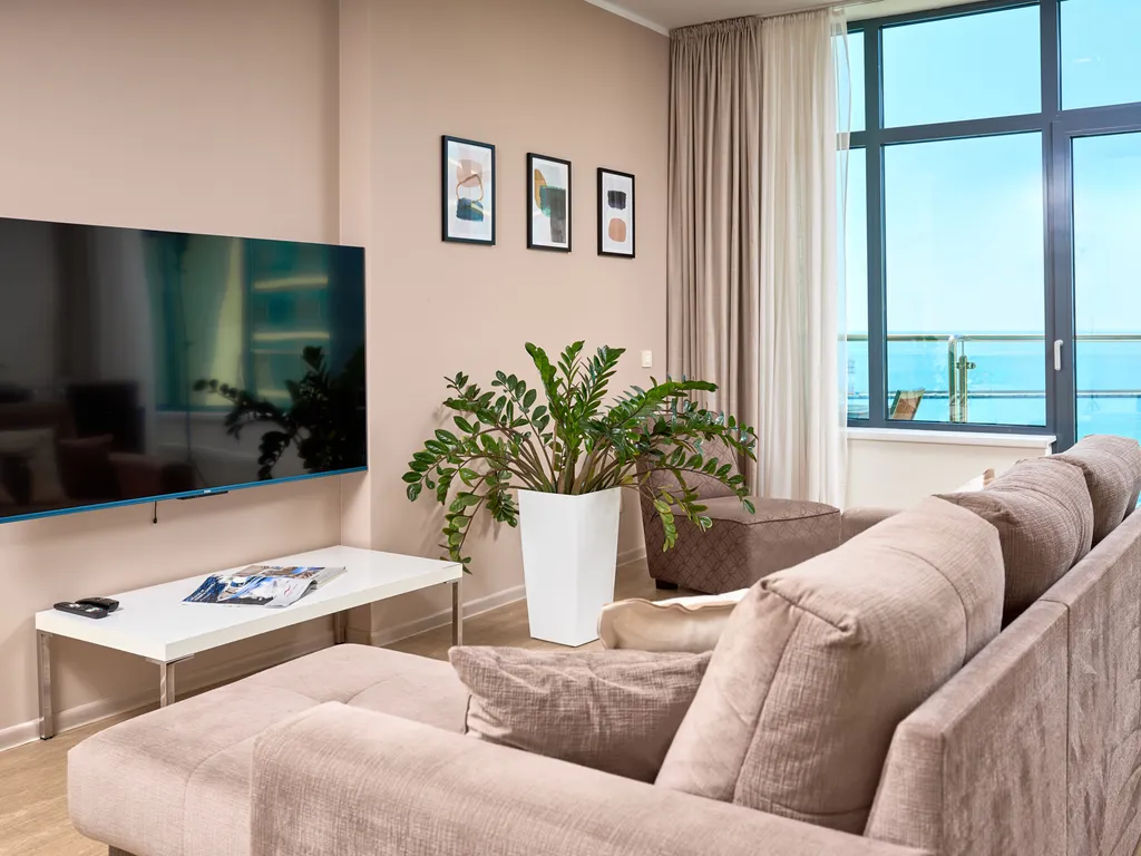 Брэвис Делюкс ЛаМар (3-х комнатные апартаменты) с панорамным видом на