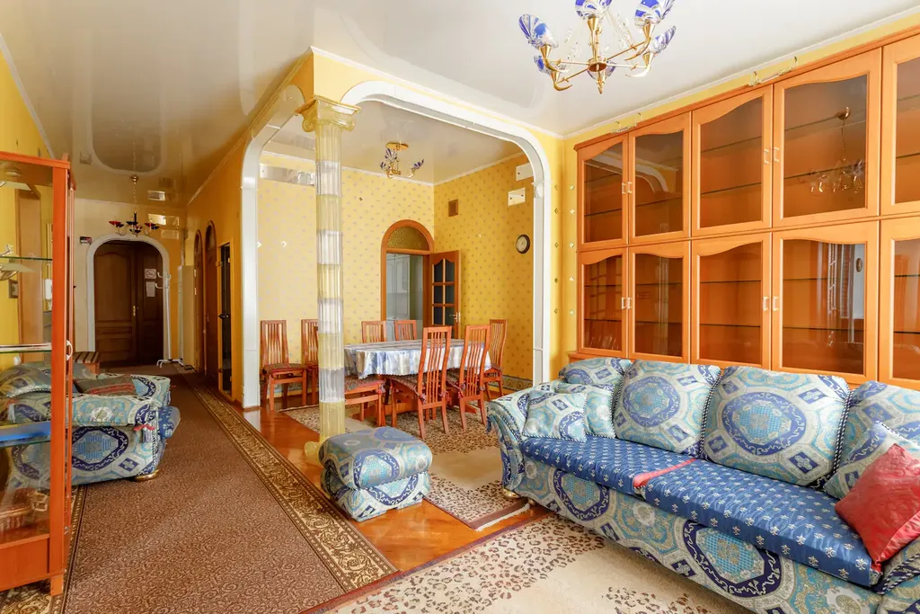 Квартира Уютная большая квартира около патриарших прудов — Москва