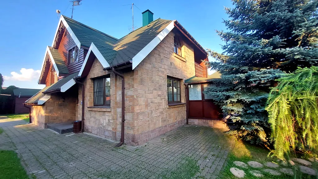 Коттедж Комфорт на юге Санкт-Петербурга внутри КАД, есть мангал и баня