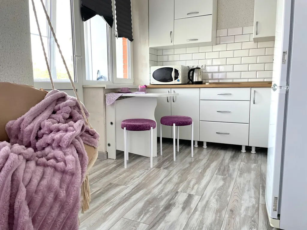 Атмосферная студия с качелями Приморский район