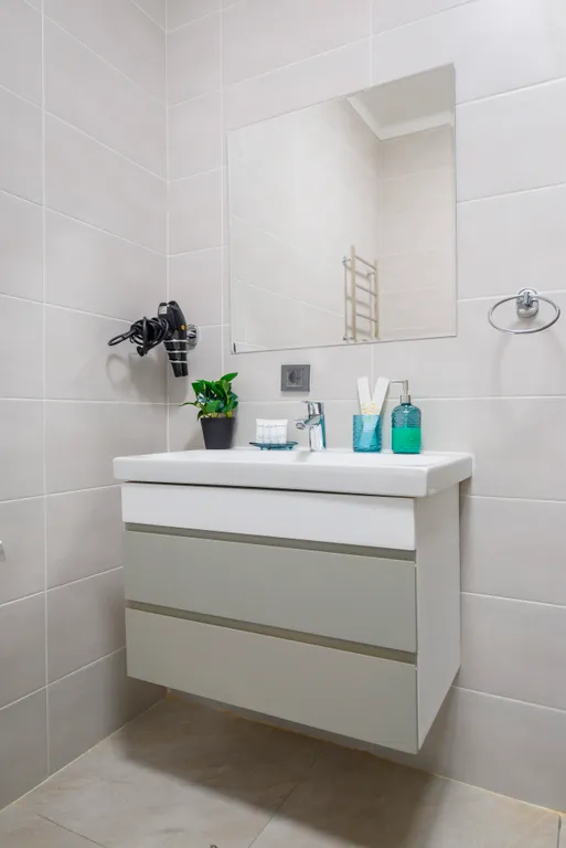 Просторная студия на Аль-Фараби