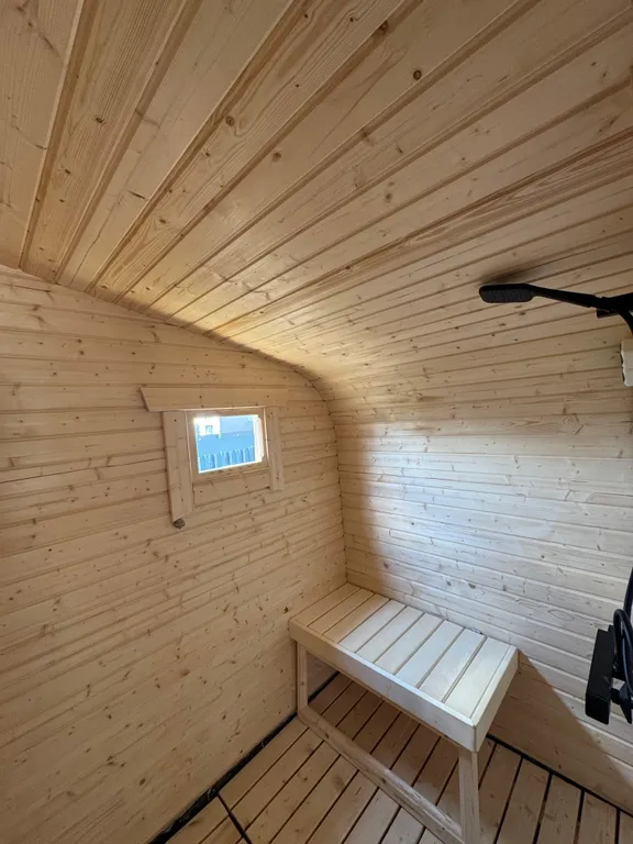 Коттедж Дом с баней и чаном — Левково