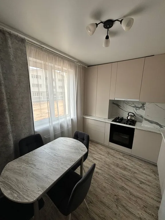 Уютная красивая современная квартира