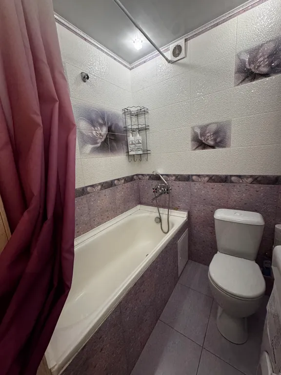 Уютная квартира центр Свободы 8