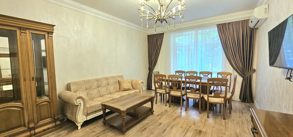 Квартира с евроремонтом в центре