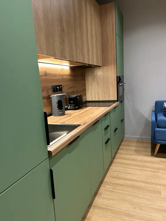 Лисья нора с сауной и террасами