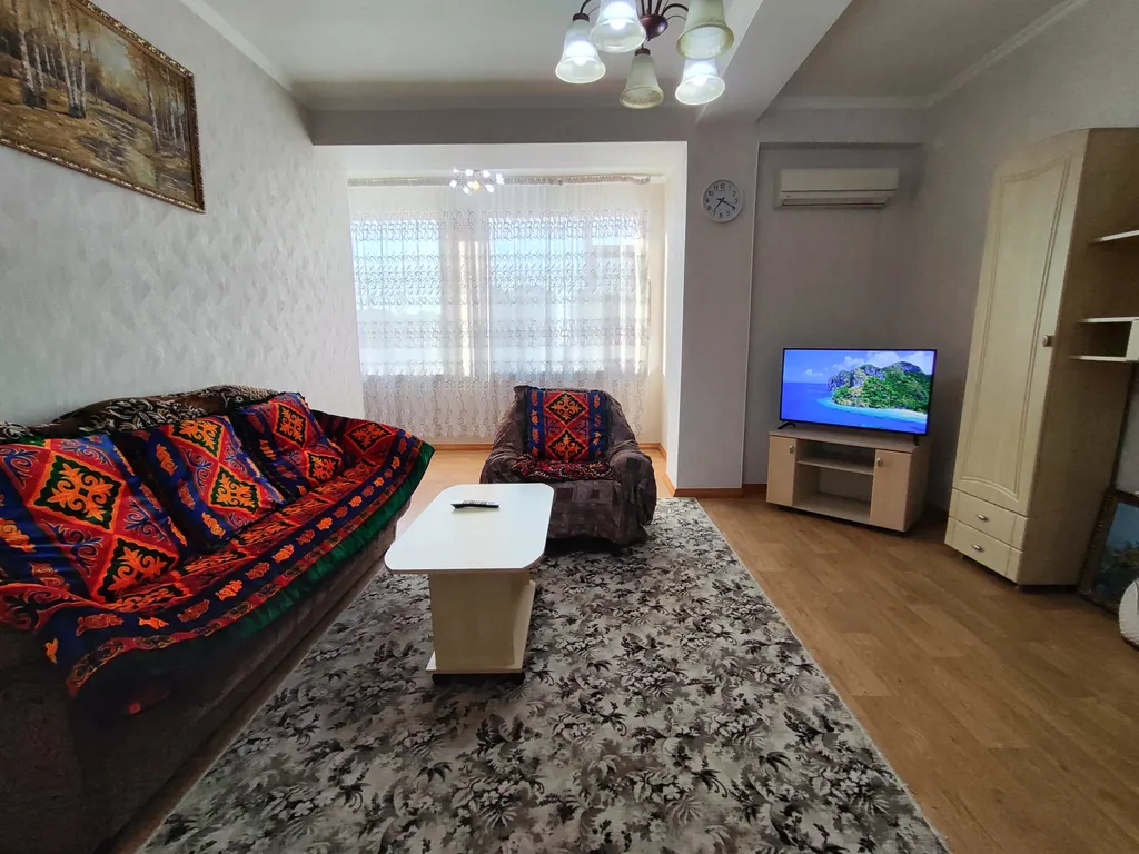 Просторные двухкомнатные апартаменты в центре филармония