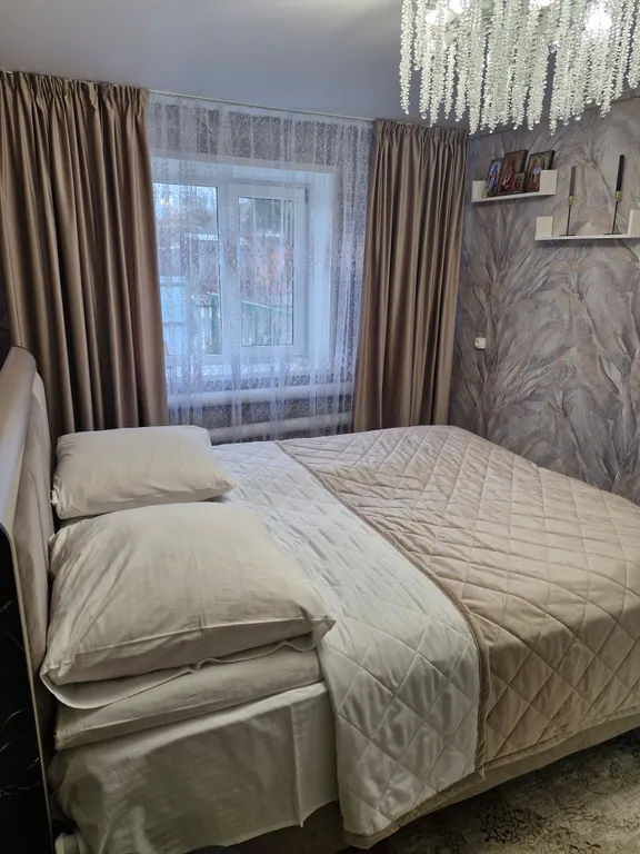 Частный дом в центре села