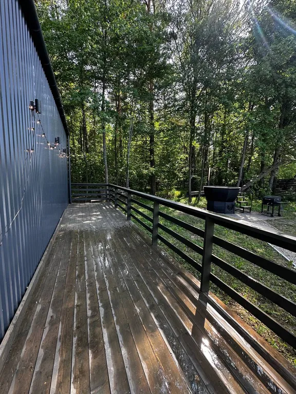 Новый барнхаус на опушке леса – отдых, который вы запомните