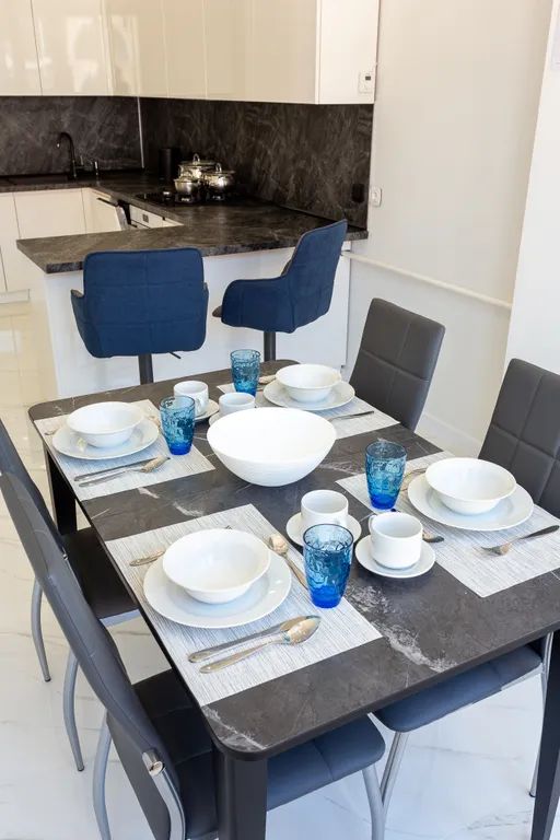 Квартира Стильные и просторные апартаменты в Черноморском-2 — Геленджик