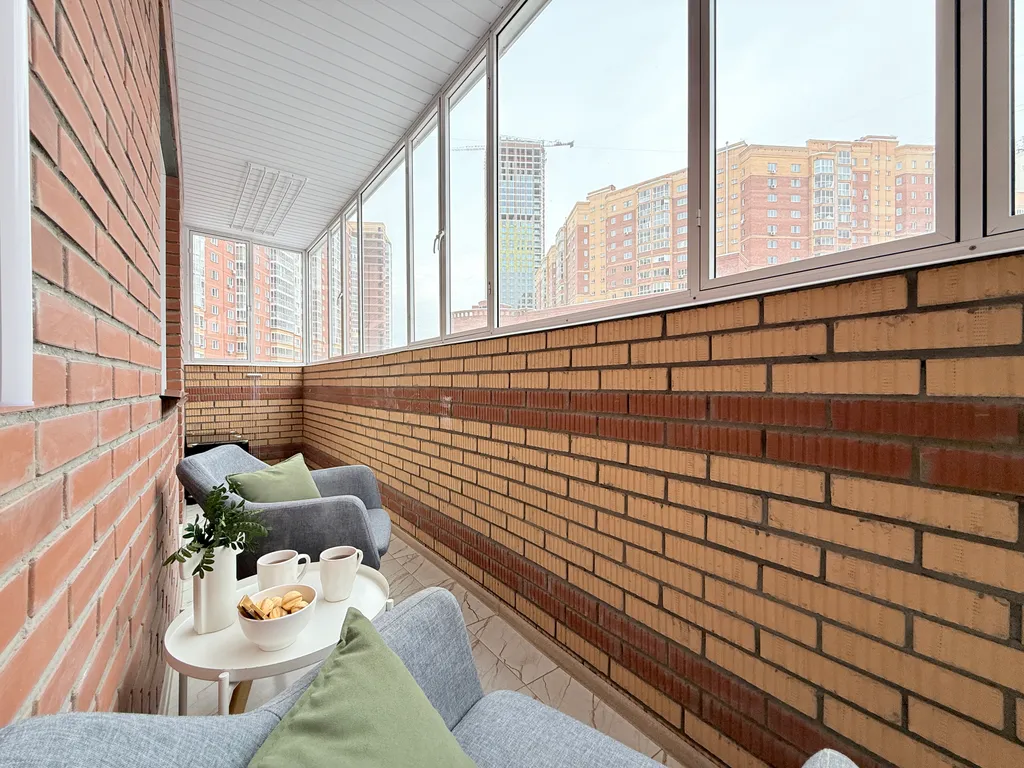 Двушка на 7 человек у нового ЛДС Сибирь-арена