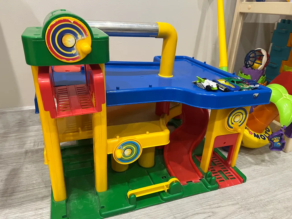 4-комнатный Дом