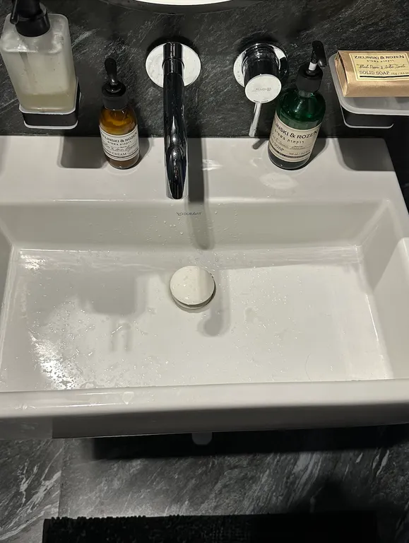 Великолепное расположение, дизайнерский ремонт, премиум принадлежности