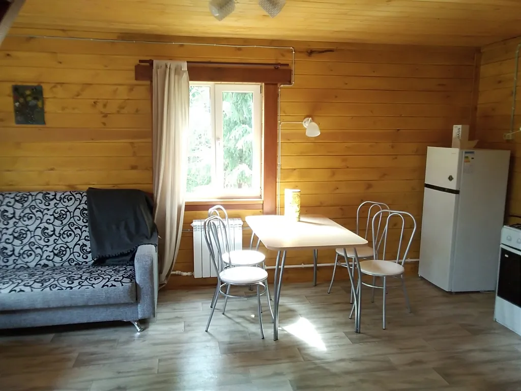 Коттедж Домик у леса — аренда посуточно в Приозерск