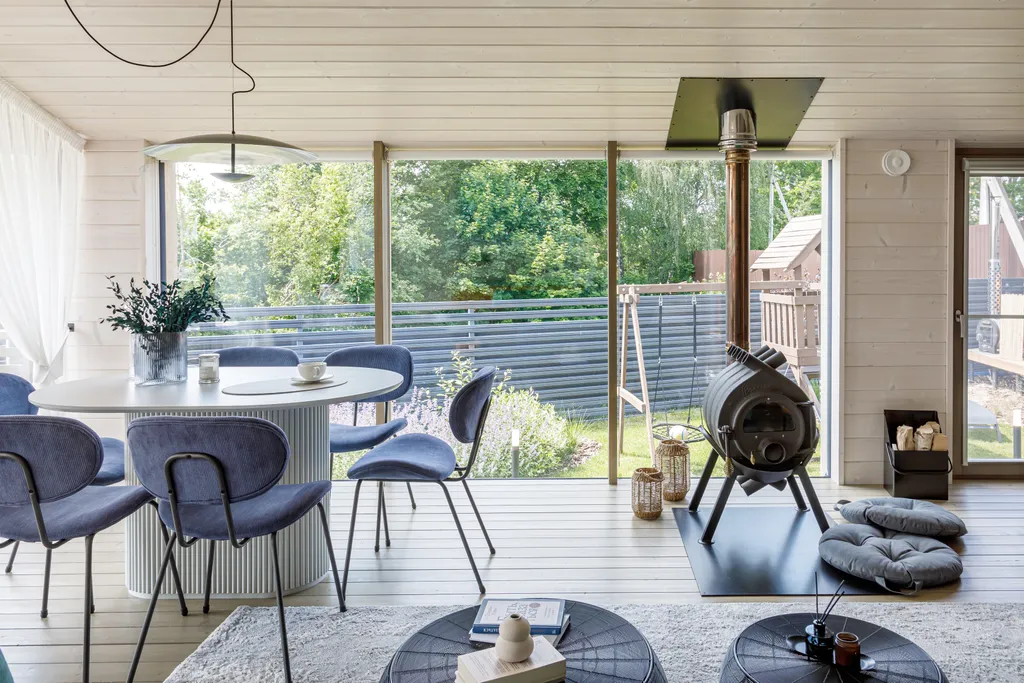 Коттедж Семейный дубльдом у пруда с баней и купелью в Новой Москве — Птичное