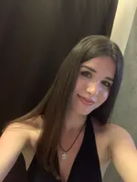 Алина Зверева