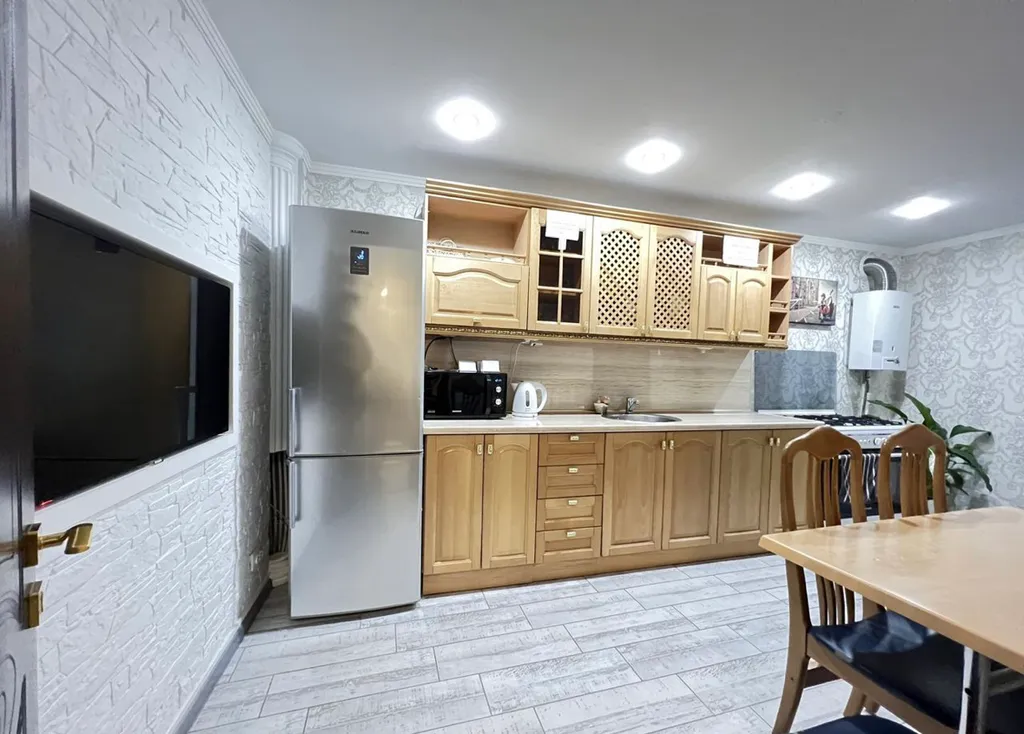 Дом на цветнике