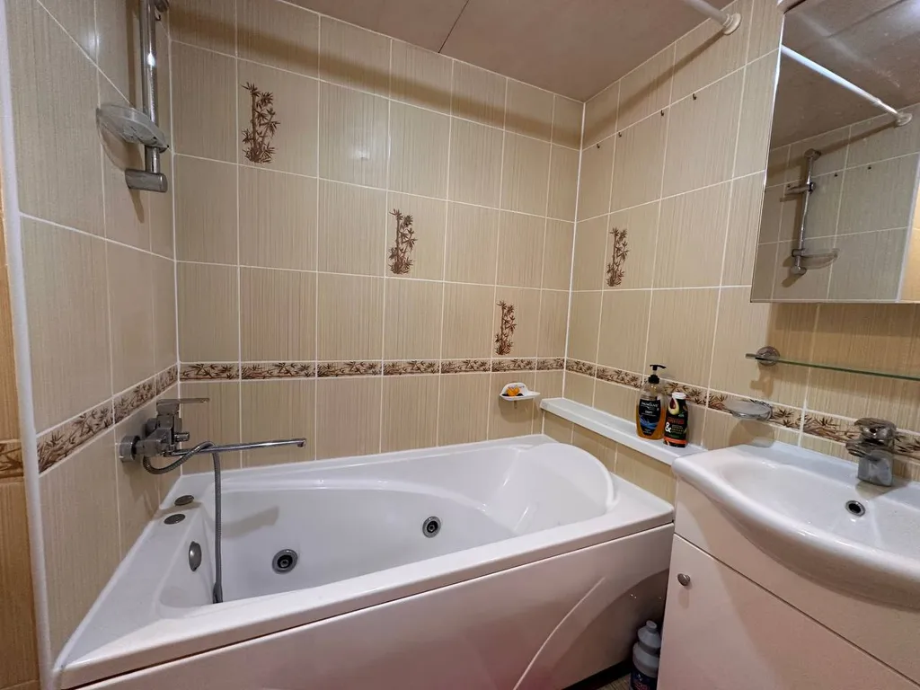 Трехкомнатная на Ленина 331