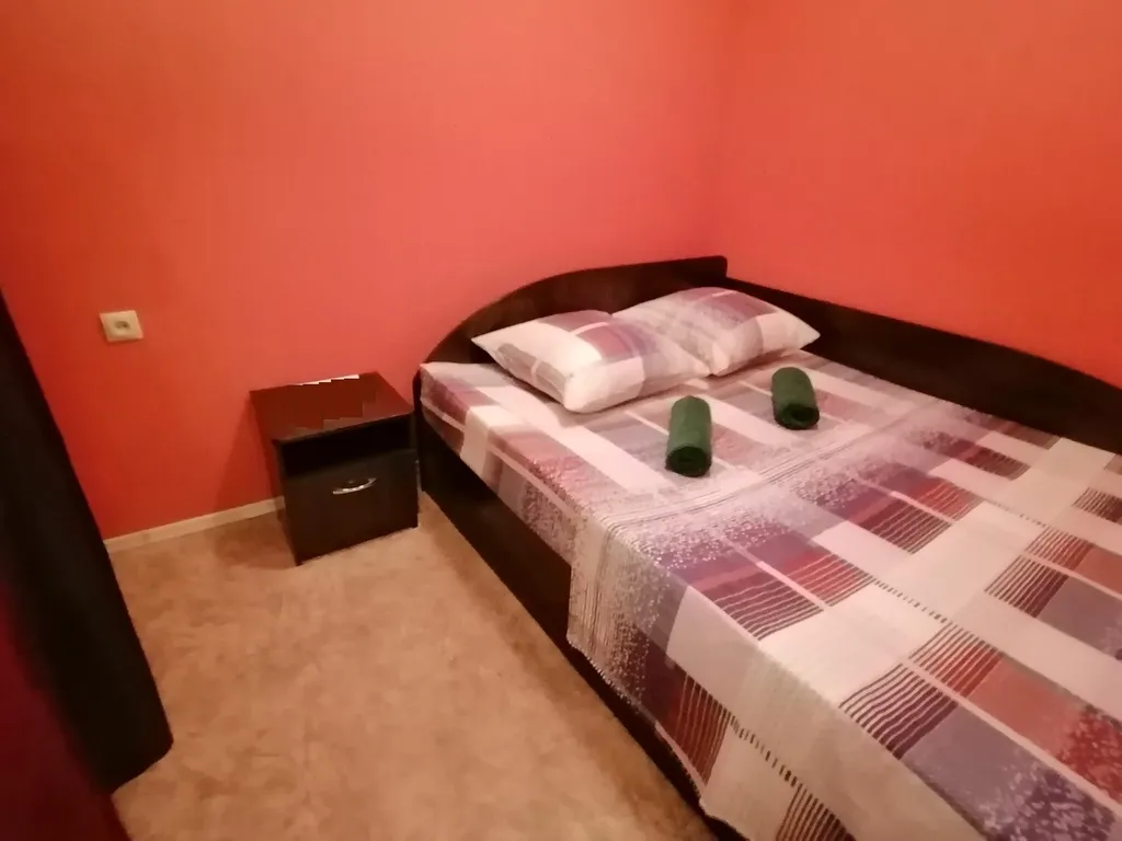 Центр города, красный путь, метро мост