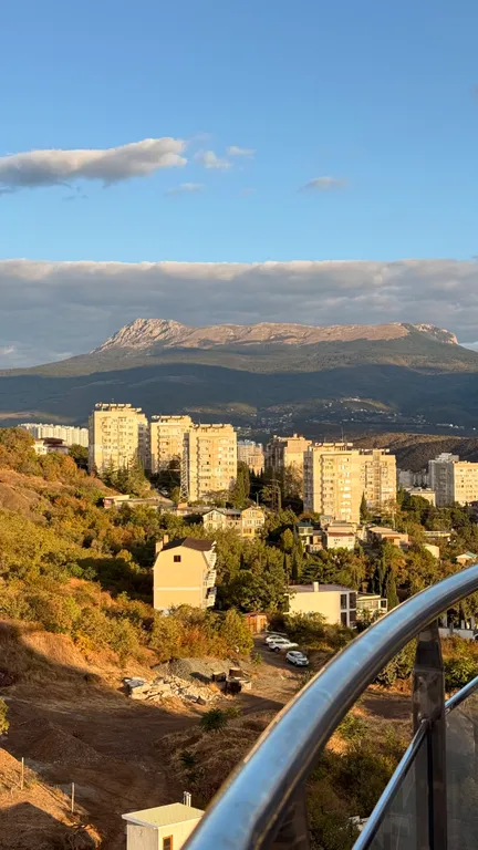 Однокомнатные апартаменты с видом на горы и море
