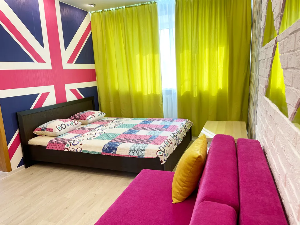 Новая квартира в центре на набережной Иртыша с гидромассажной ванной