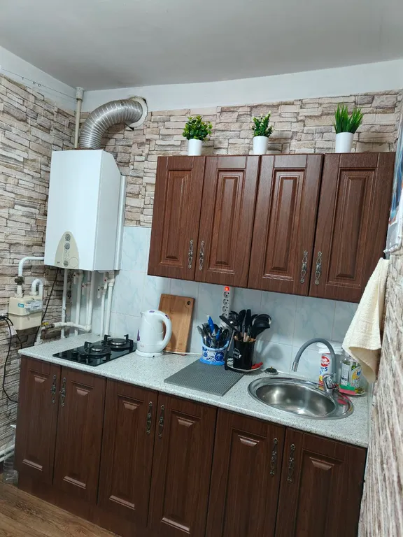 Красивый вид с 2 балконов на горы и реку