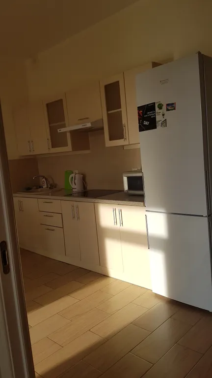 Двухкомнатная квартира на берегу моря